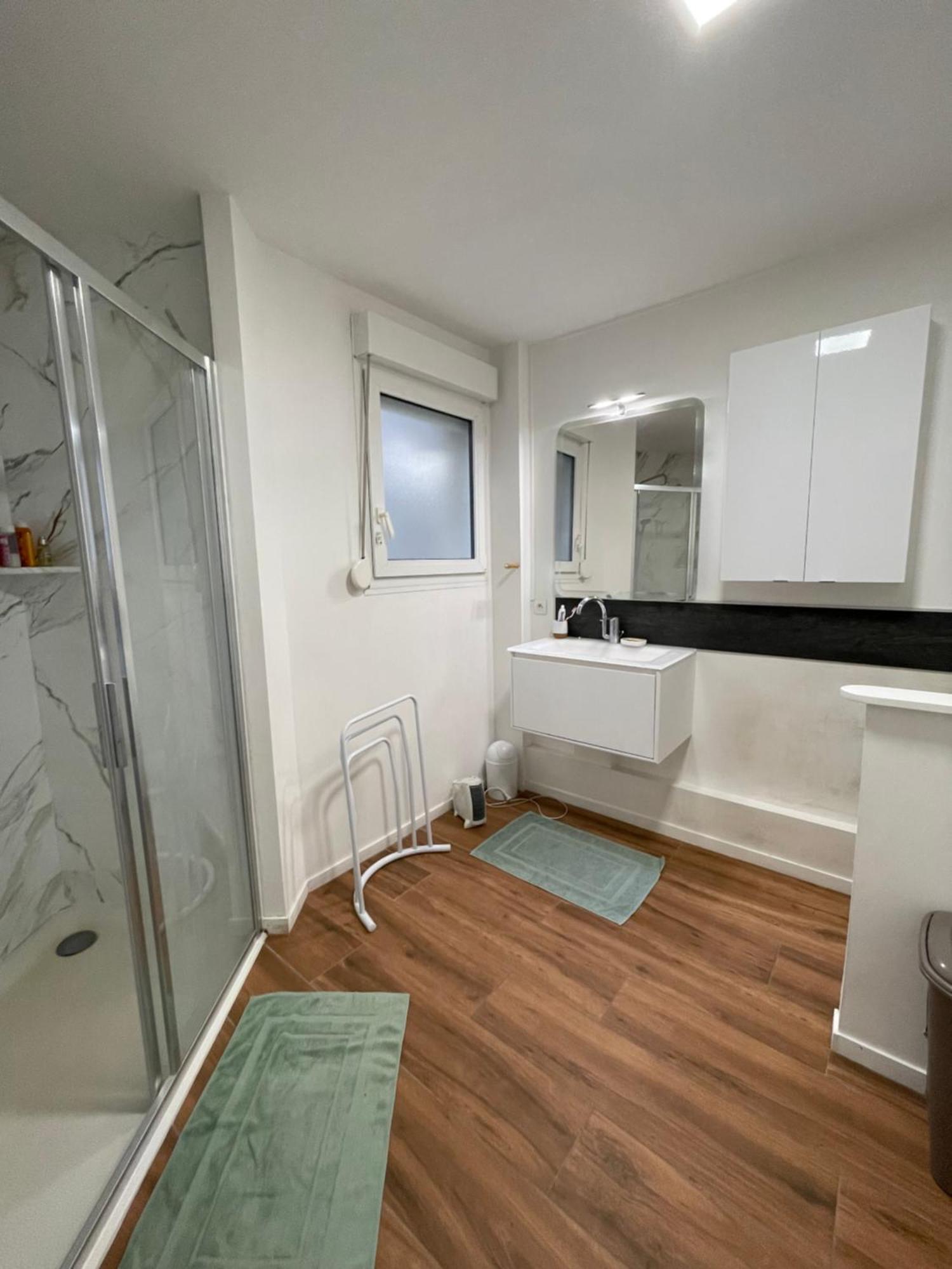 Appartement En Centre Ville 70M2 Reims Exterior photo